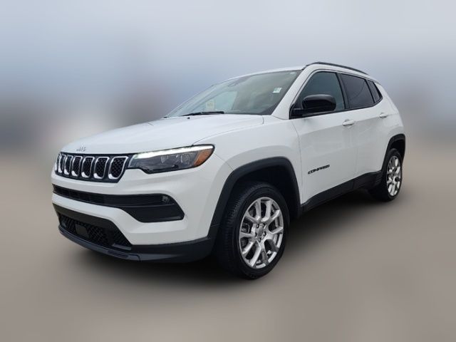 2023 Jeep Compass Latitude Lux