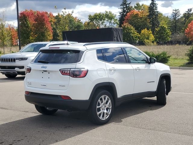 2023 Jeep Compass Latitude Lux