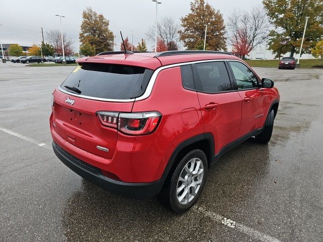 2023 Jeep Compass Latitude Lux