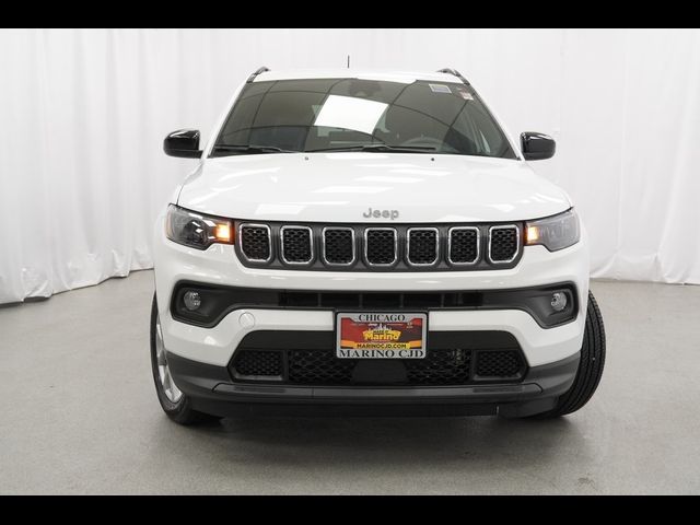 2023 Jeep Compass Latitude Lux