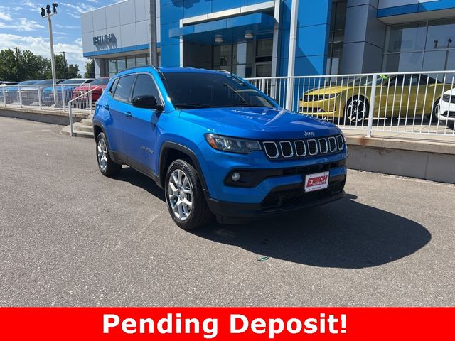 2023 Jeep Compass Latitude Lux