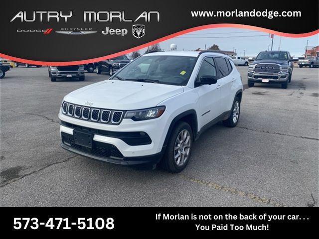 2023 Jeep Compass Latitude Lux