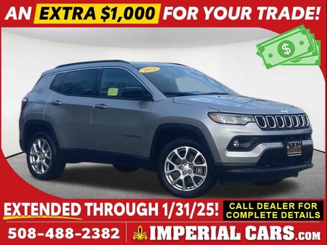 2023 Jeep Compass Latitude Lux