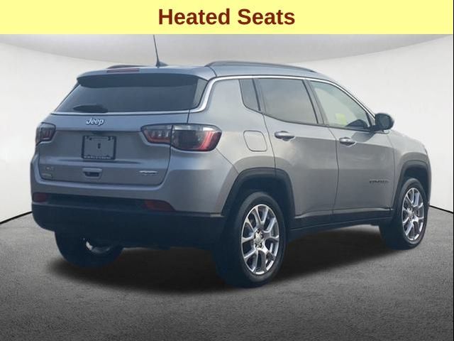 2023 Jeep Compass Latitude Lux