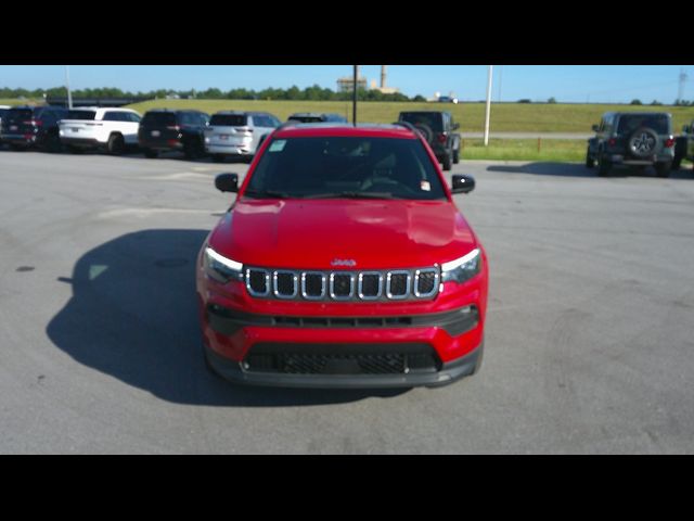 2023 Jeep Compass Latitude Lux