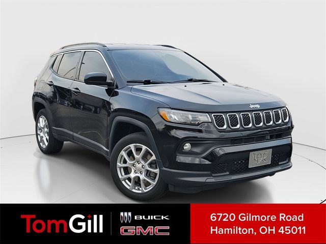 2023 Jeep Compass Latitude Lux