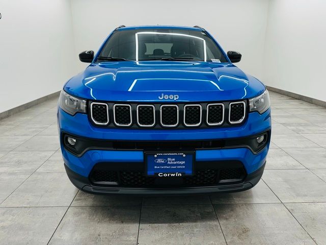 2023 Jeep Compass Latitude Lux