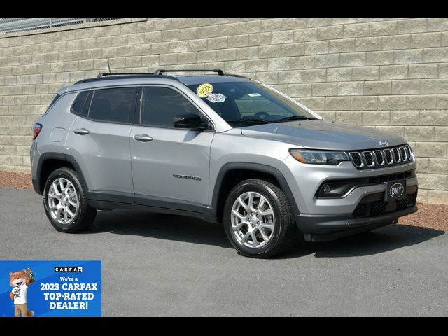 2023 Jeep Compass Latitude Lux