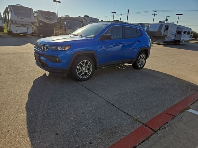 2023 Jeep Compass Latitude Lux