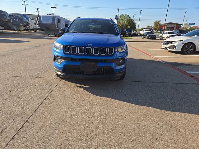 2023 Jeep Compass Latitude Lux