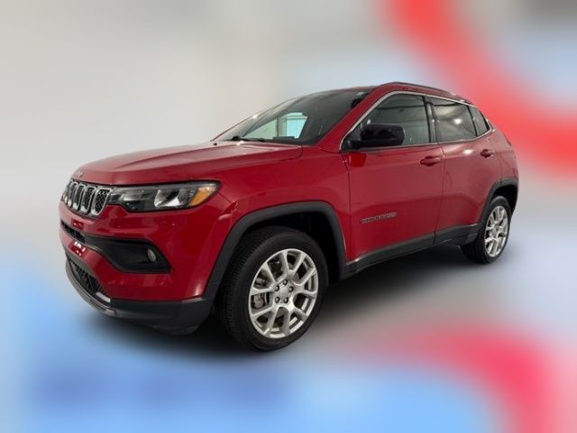 2023 Jeep Compass Latitude Lux