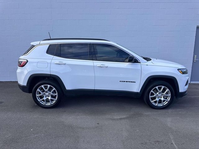 2023 Jeep Compass Latitude Lux