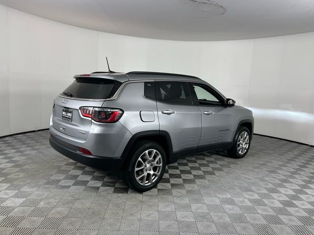 2023 Jeep Compass Latitude Lux