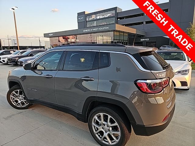 2023 Jeep Compass Latitude Lux