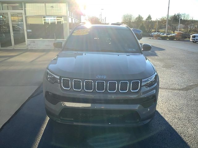 2023 Jeep Compass Latitude Lux