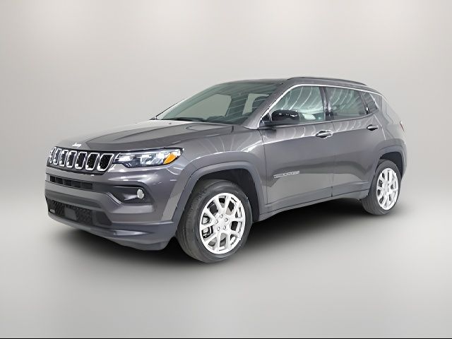 2023 Jeep Compass Latitude Lux