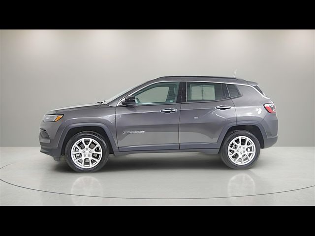 2023 Jeep Compass Latitude Lux