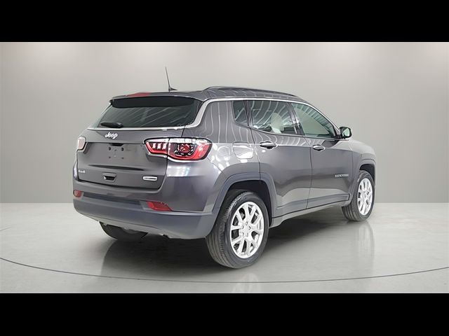 2023 Jeep Compass Latitude Lux