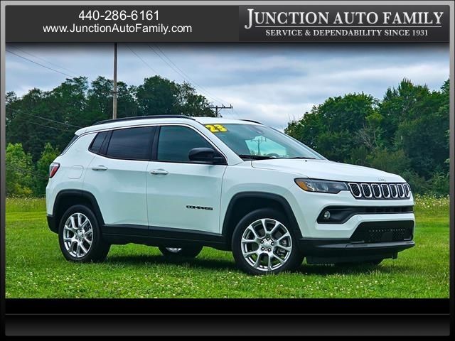 2023 Jeep Compass Latitude Lux