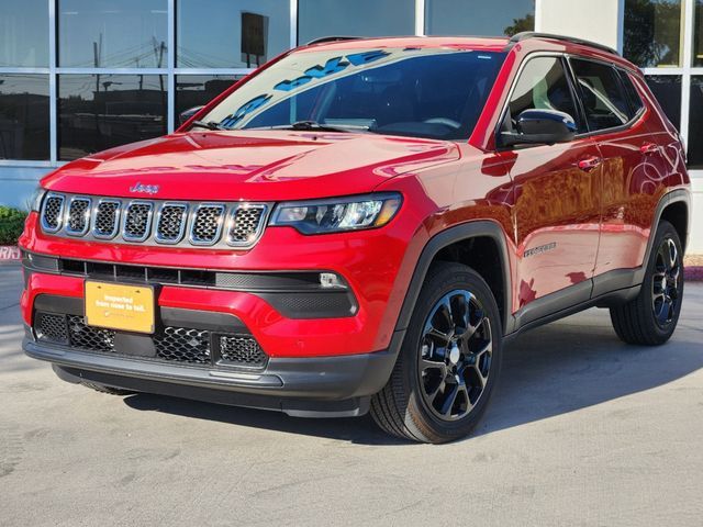 2023 Jeep Compass Latitude Lux