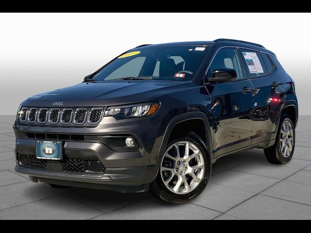 2023 Jeep Compass Latitude Lux