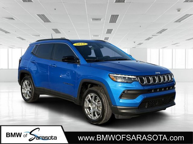 2023 Jeep Compass Latitude Lux