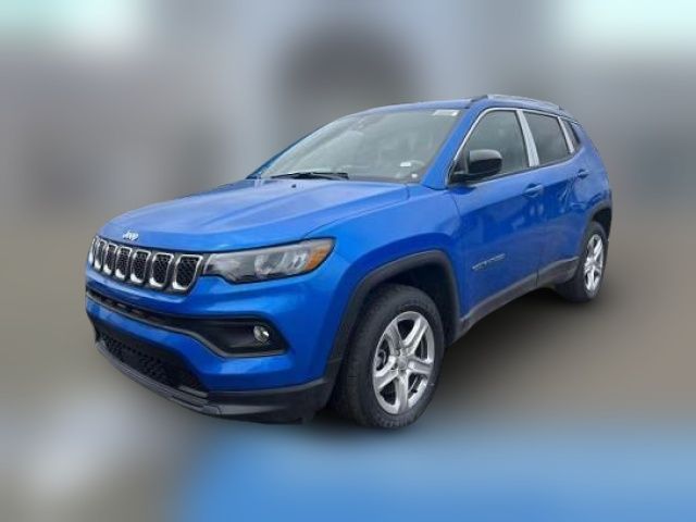 2023 Jeep Compass Latitude Lux