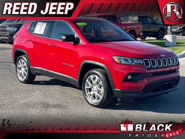 2023 Jeep Compass Latitude Lux