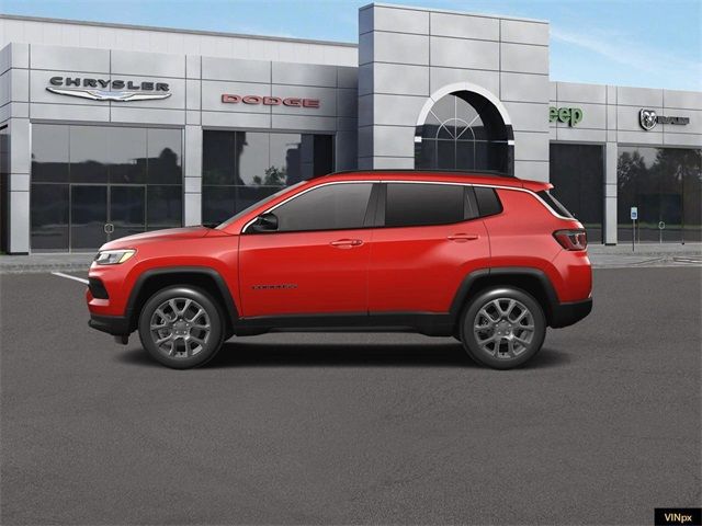 2023 Jeep Compass Latitude Lux