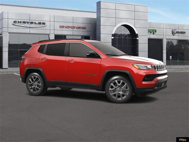 2023 Jeep Compass Latitude Lux