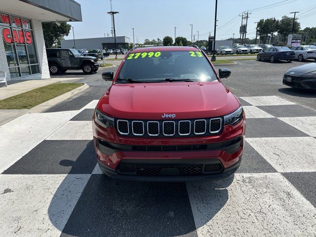 2023 Jeep Compass Latitude Lux