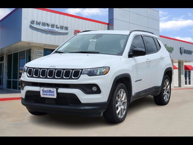 2023 Jeep Compass Latitude Lux