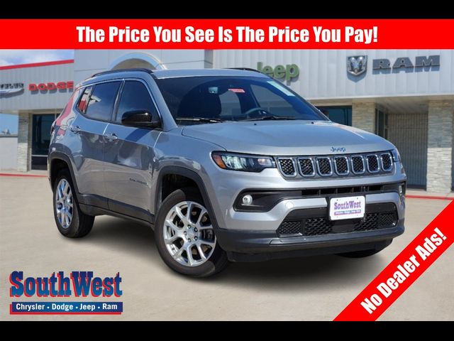 2023 Jeep Compass Latitude Lux