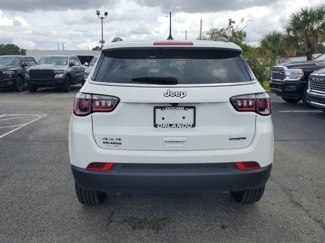 2023 Jeep Compass Latitude Lux