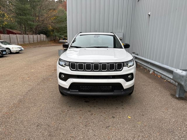 2023 Jeep Compass Latitude Lux