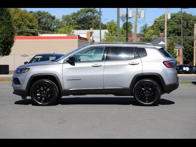 2023 Jeep Compass Latitude Lux