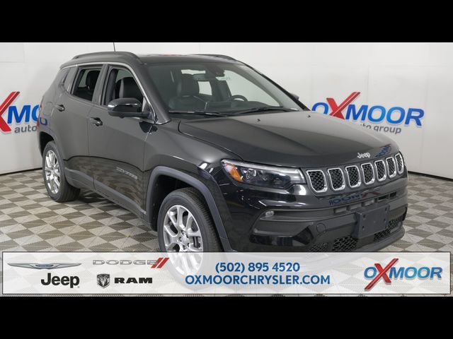 2023 Jeep Compass Latitude Lux