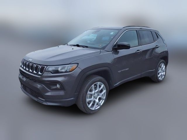 2023 Jeep Compass Latitude Lux