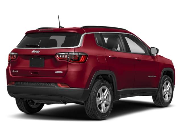 2023 Jeep Compass Latitude Lux