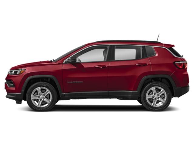 2023 Jeep Compass Latitude Lux