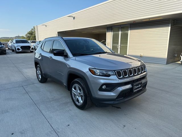 2023 Jeep Compass Latitude