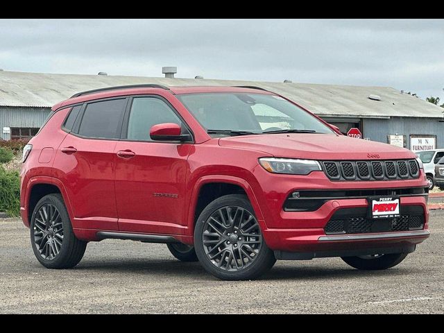 2023 Jeep Compass 