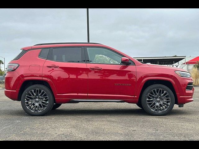 2023 Jeep Compass 