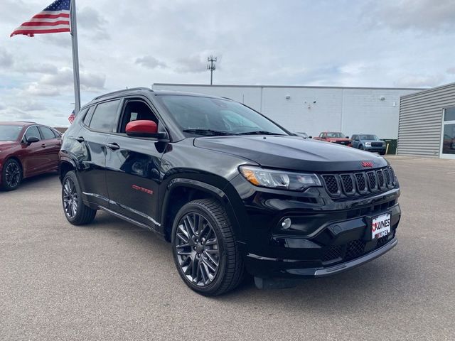 2023 Jeep Compass 