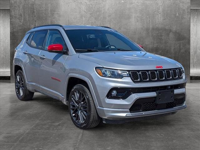 2023 Jeep Compass (RED) Edition