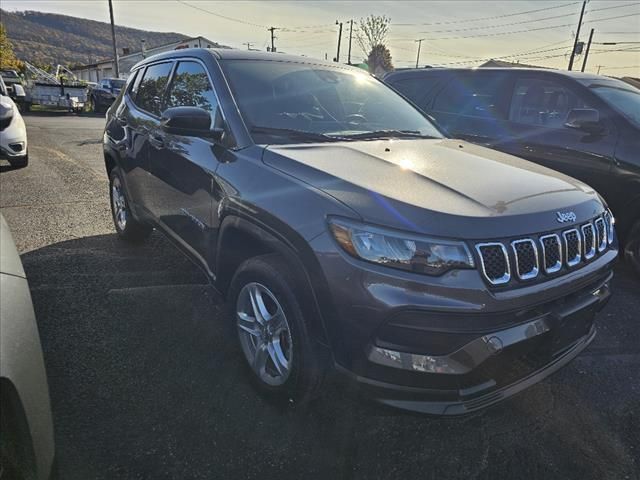 2023 Jeep Compass Sport