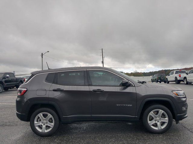 2023 Jeep Compass Sport