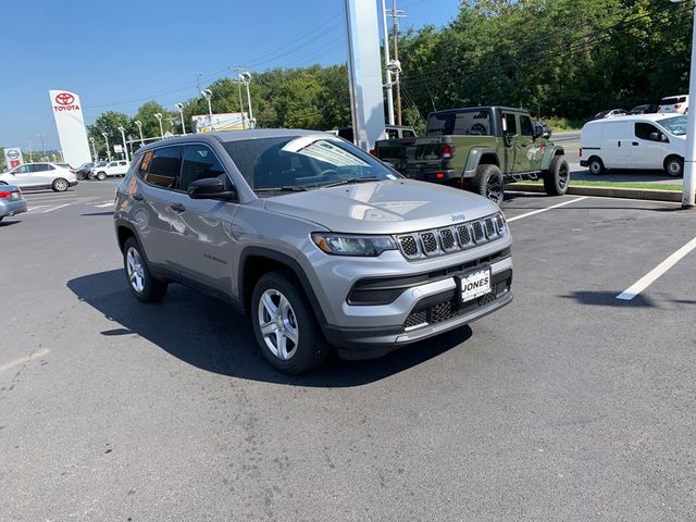 2023 Jeep Compass Sport