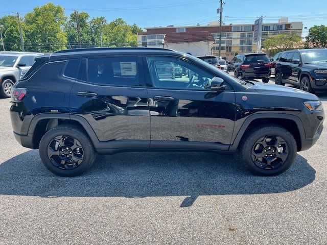 2023 Jeep Compass Trailhawk