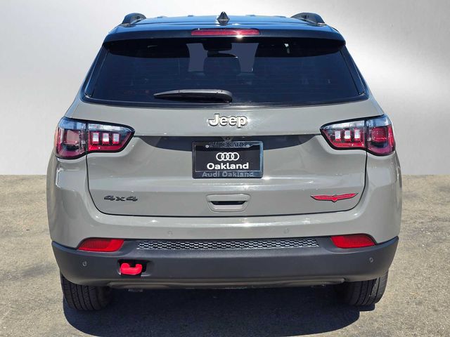 2023 Jeep Compass Trailhawk